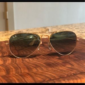 Ray-Ban Aviator Sunglasses